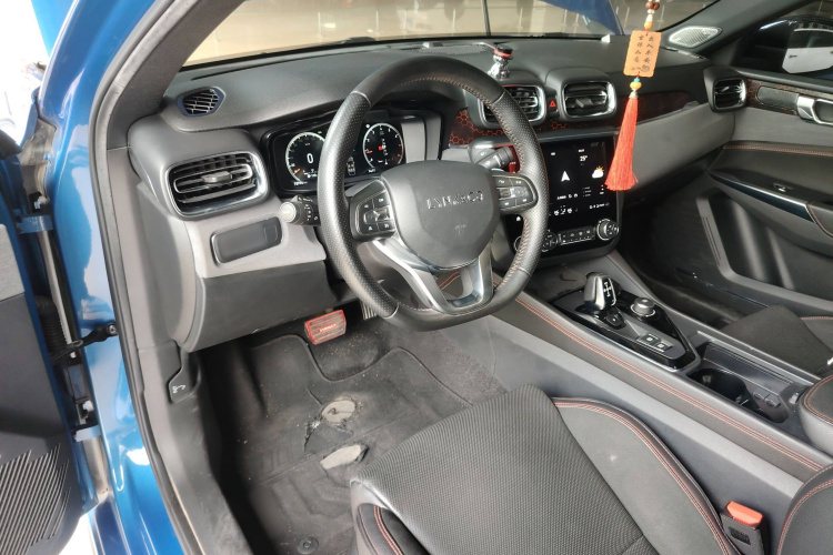 领克03 2019款 2.0TD 自动劲Pro版中控内饰12