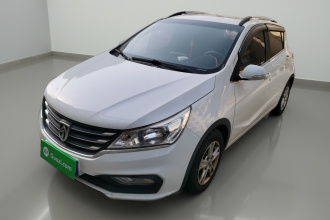 宝骏310 2016款 1.2L 手动豪华型