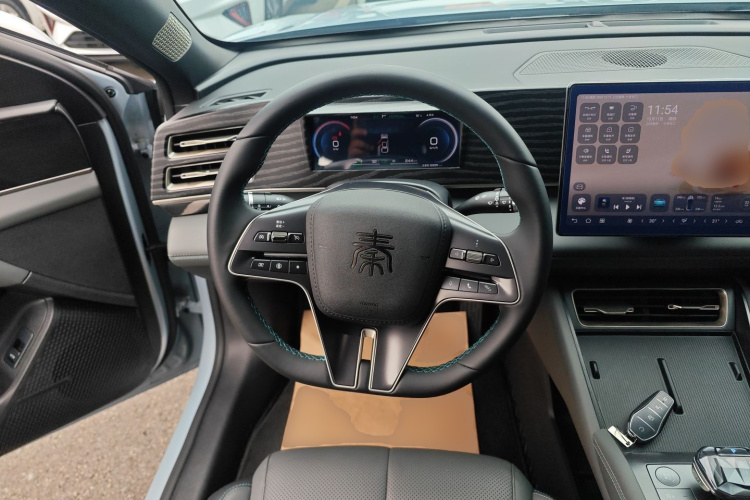 比亚迪 秦L 2024款 DM-i 80KM超越型中控内饰13