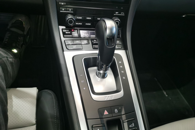 保时捷718 2022款 Boxster T 2.0T局部细节18