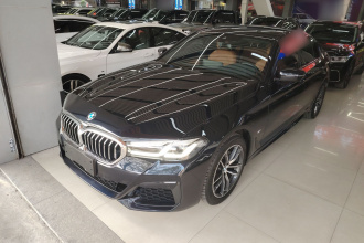 宝马5系(进口) 2022款 改款二 525i M运动套装