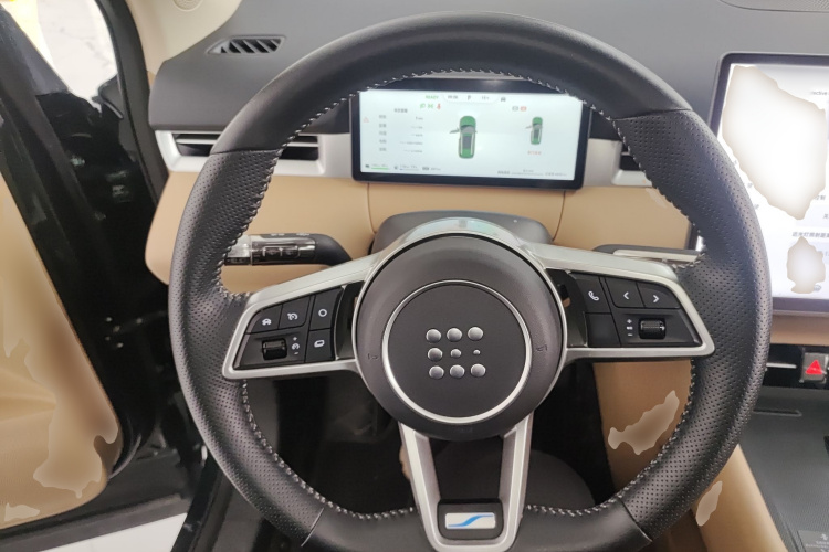 蓝电E5 PLUS 2025款 165km 长续航版PLUS 5座局部细节13