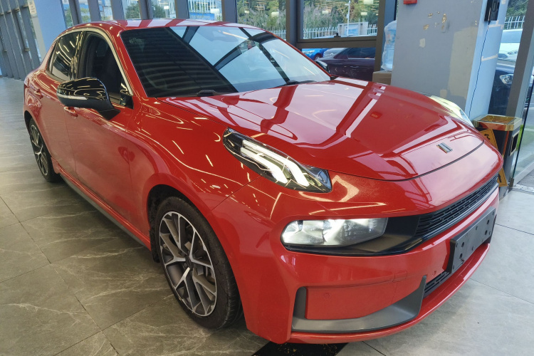 领克03 2019款 1.5TD DCT劲Pro版 国VI车身外观3