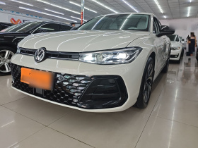 大众 帕萨特 2025款 Pro 380TSI 星空龙耀版