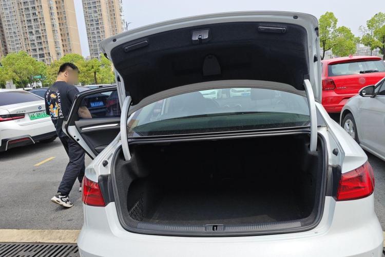 奥迪A3 2016款 Limousine 35 TFSI 风尚型局部细节23