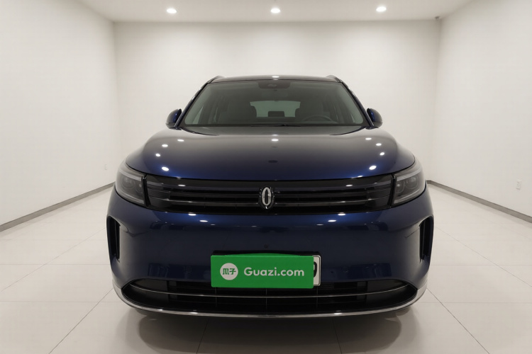 鸿蒙智行 问界M7 2024款 1.5T 智驾四驱Pro版 5座车身外观2