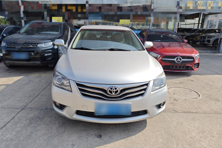 丰田 凯美瑞 2013款 200E 经典精英版车身外观2