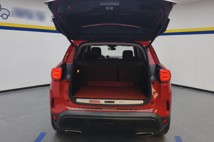 雪铁龙 天逸 C5 AIRCROSS 2017款 380THP 旗舰型机舱底盘23