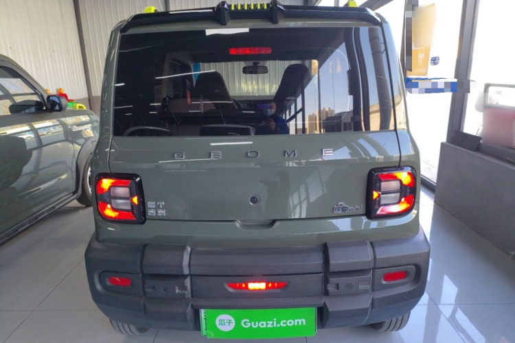 吉利银河 2025款 210km 熊猫骑士车身外观6