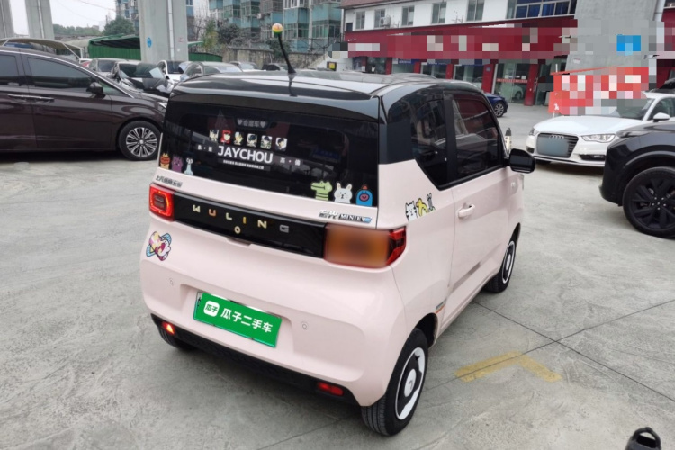 五菱汽车 宏光MINIEV 2021款 马卡龙时尚款 磷酸铁锂车身外观6005