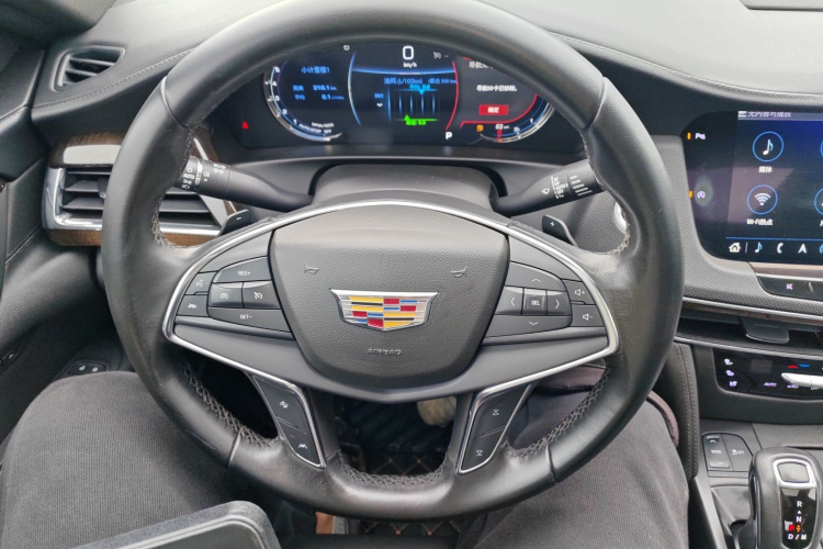 凯迪拉克CT6 2019款 28T 豪华型中控内饰13