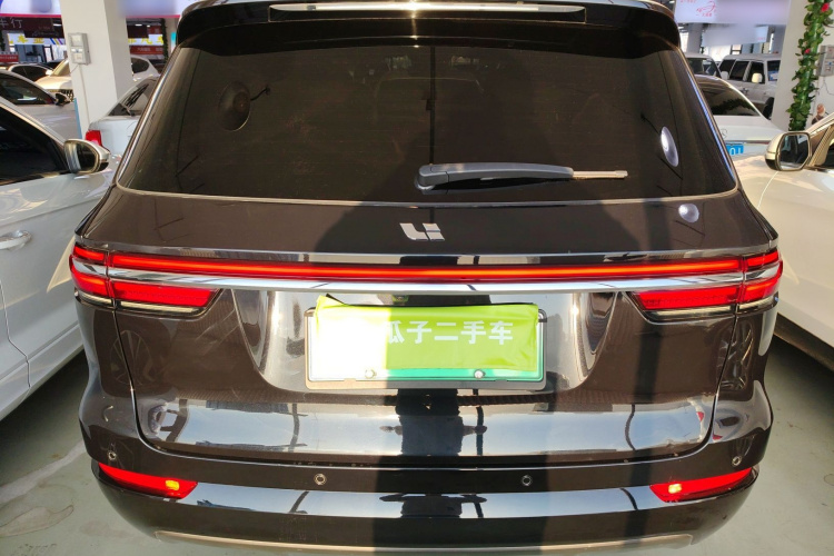 理想汽车 理想ONE 2021款 增程6座版车身外观6