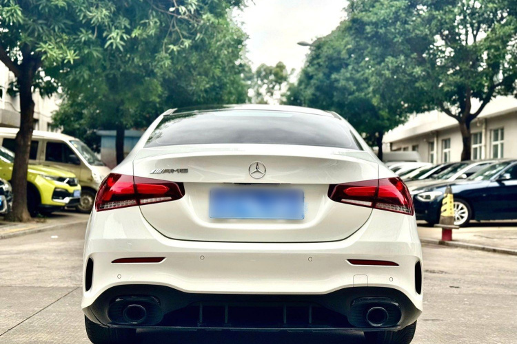 奔驰A级 2020款 A 200 L 运动轿车车身外观6004