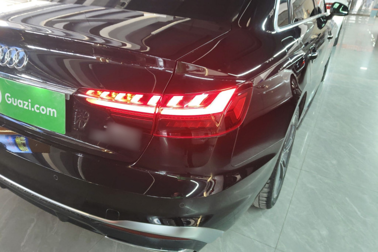 奥迪A4L 2022款 40 TFSI 时尚动感型车身外观9