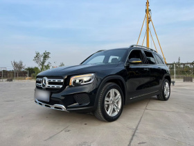 奔驰GLB 2023款 改款 GLB 200 时尚型