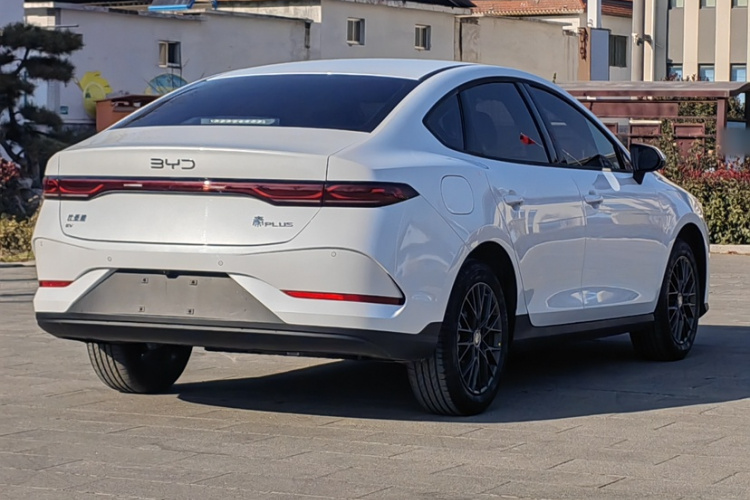 比亚迪 秦PLUS 2025款 EV 智驾版 510KM进取型车身外观6003