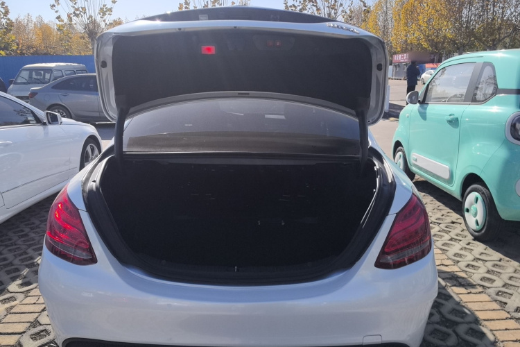 奔驰C级 2016款 C 180 L 运动型机舱底盘23