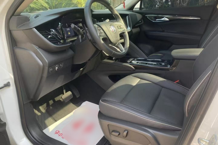 别克 2022款 改款 昂科威S 552T 两驱豪华型中控内饰19