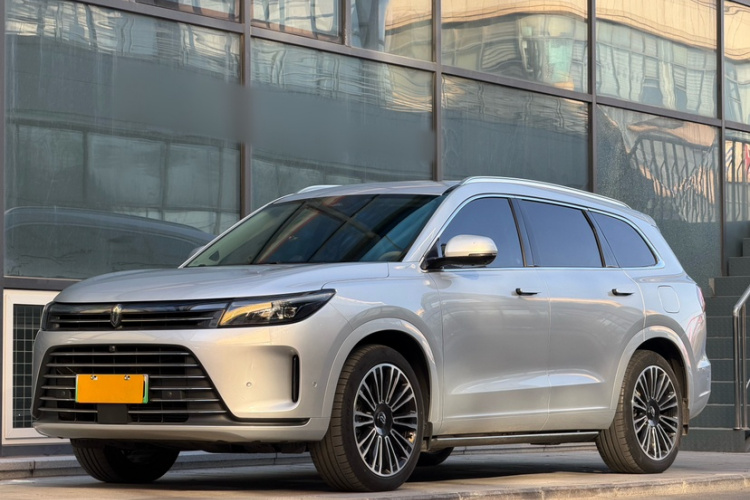 鸿蒙智行 问界M7 2024款 1.5T 四驱Plus版 5座车身外观6005