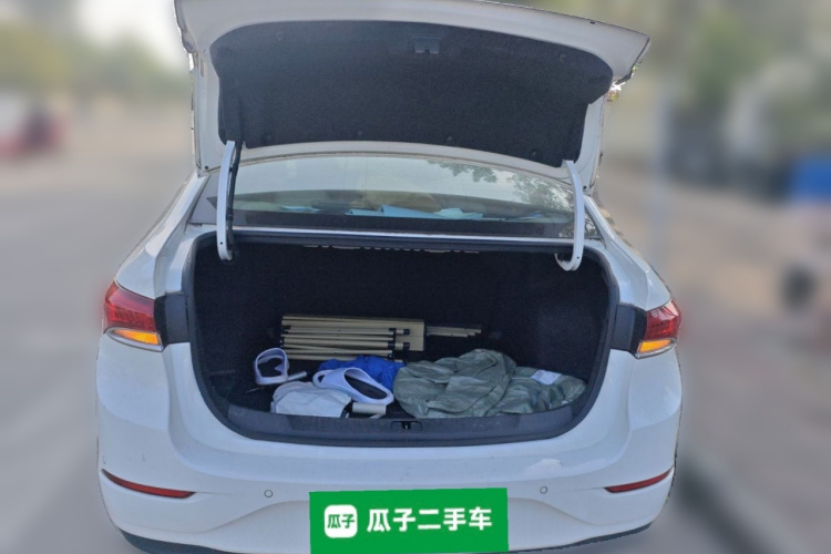 别克 英朗 2021款 典范 1.5L 自动精英型中控内饰23