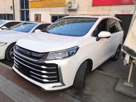 上汽大通MAXUS 大通G50 2023款 PLUS 1.5T 自动护航版