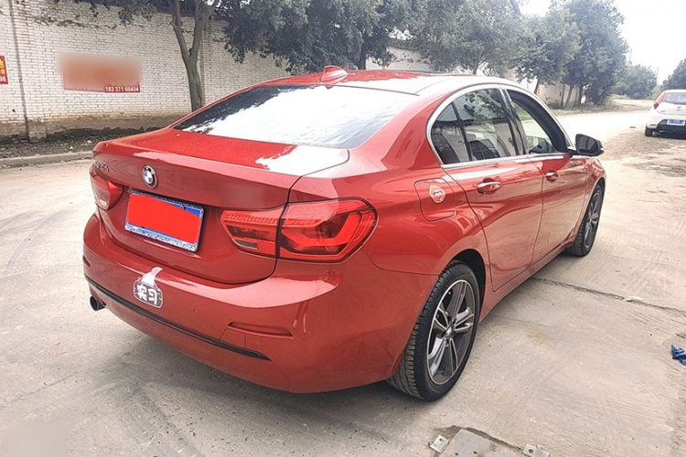 宝马1系 2017款 118i 运动型车身外观6006