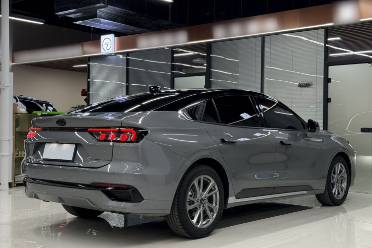 福特 蒙迪欧 2023款 EcoBoost 245 豪华型车身外观6004
