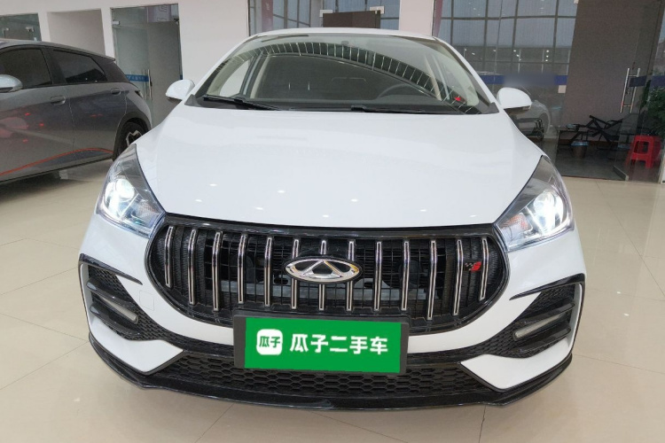奇瑞 艾瑞泽5 2024款 1.5L CVT风尚型车身外观2