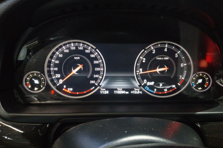 宝马5系 2017款 525Li 豪华设计套装局部细节14