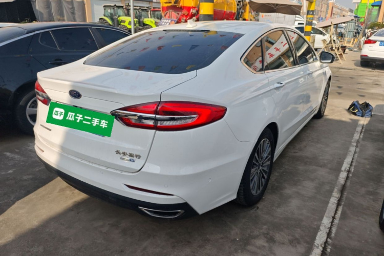 福特 蒙迪欧 2018款 EcoBoost 180 智控豪华型 国VI车身外观7
