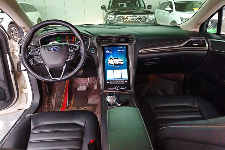 福特 蒙迪欧 2020款 EcoBoost 180 时尚型中控内饰12