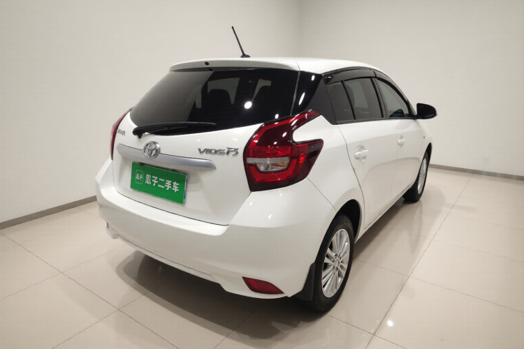 丰田 威驰FS 2021款 1.5L CVT锋驰版车身外观7