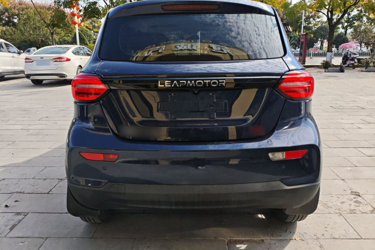 零跑汽车 零跑T03 2022款 炫晶版车身外观6004