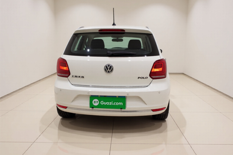 大众 Polo 2014款 1.4L 手动风尚版车身外观6