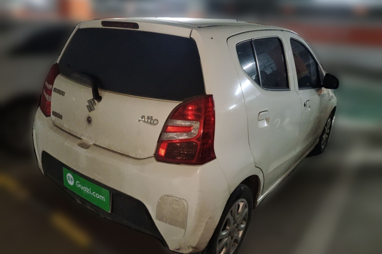 铃木 奥拓 2013款 1.0L 手动豪华型车身外观7