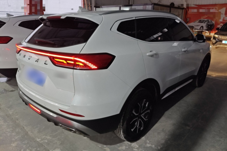 哈弗H6 2023款 国潮版 1.5T 自动都市版车身外观7
