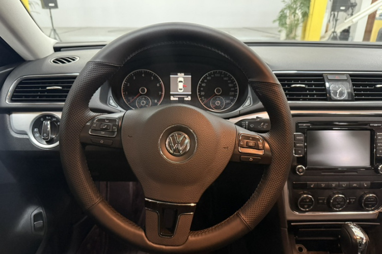 大众 帕萨特 2015款 1.8TSI DSG御尊版局部细节13