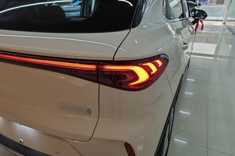 五菱汽车 缤果S 2025款 325km 尊享款车身外观9