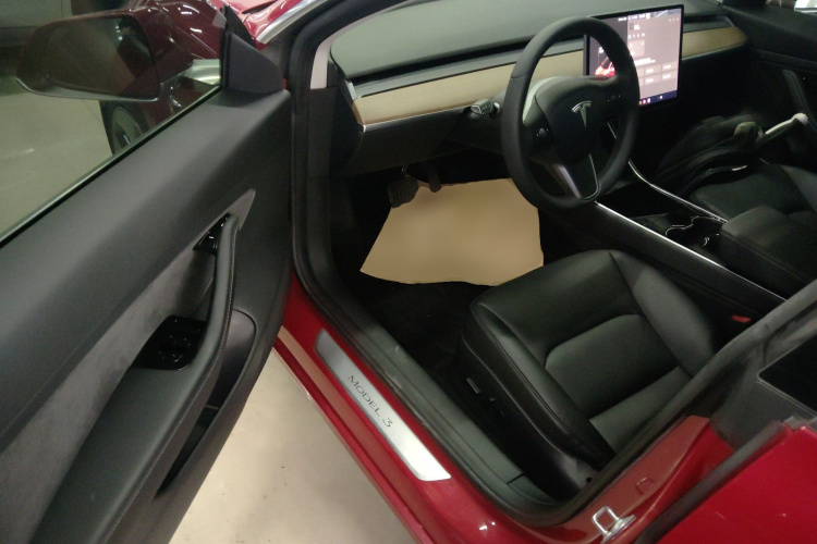 特斯拉 Model 3 2020款 标准续航后驱升级版中控内饰7003