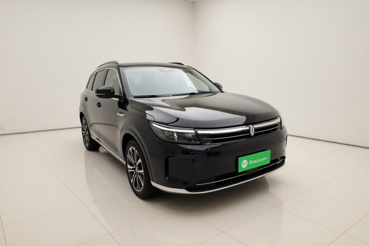 鸿蒙智行 问界M7 2024款 1.5T 智驾后驱Pro版 6座 三元锂电池车身外观3