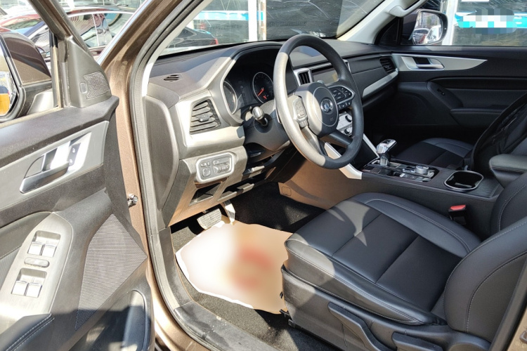 长城 炮 2021款 2.0T商用版自动柴油四驱精英型长箱GW4D20M中控内饰7003