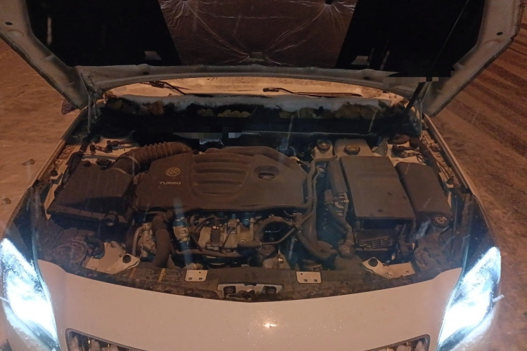 别克 君威 2014款 GS 2.0T 纵情运动版局部细节24