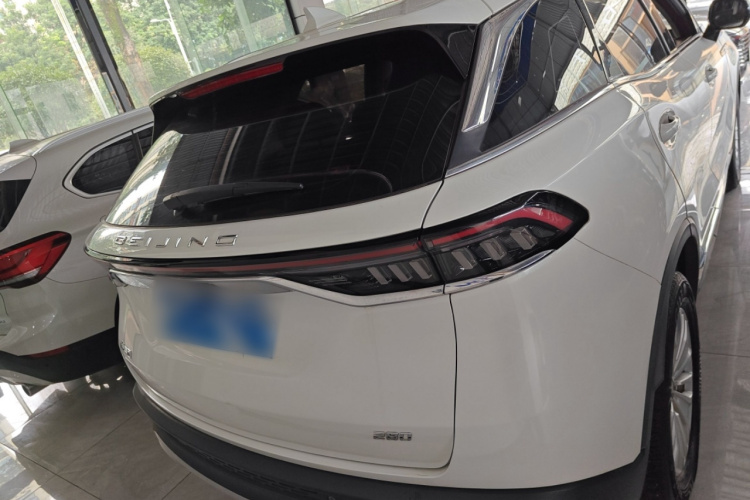 北京汽车 北京X7 2020款 1.5TD DCT致风版车身外观6