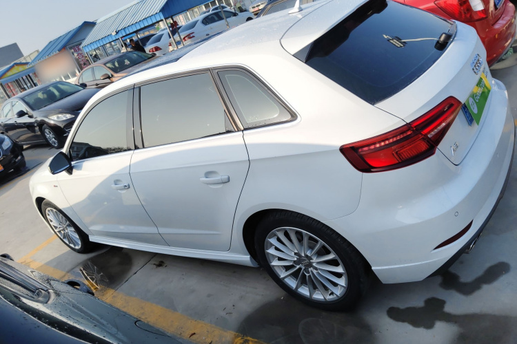 奥迪A3 2017款 Sportback 35 TFSI 时尚型车身外观6003