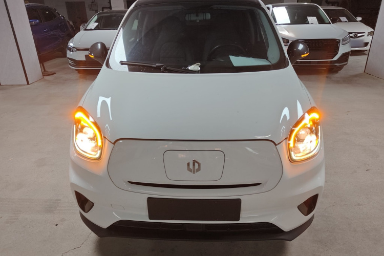 零跑汽车 零跑T03 2021款 400舒享版车身外观6001