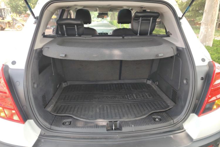 雪佛兰 创酷 2016款 1.4T 自动两驱舒适天窗版局部细节23