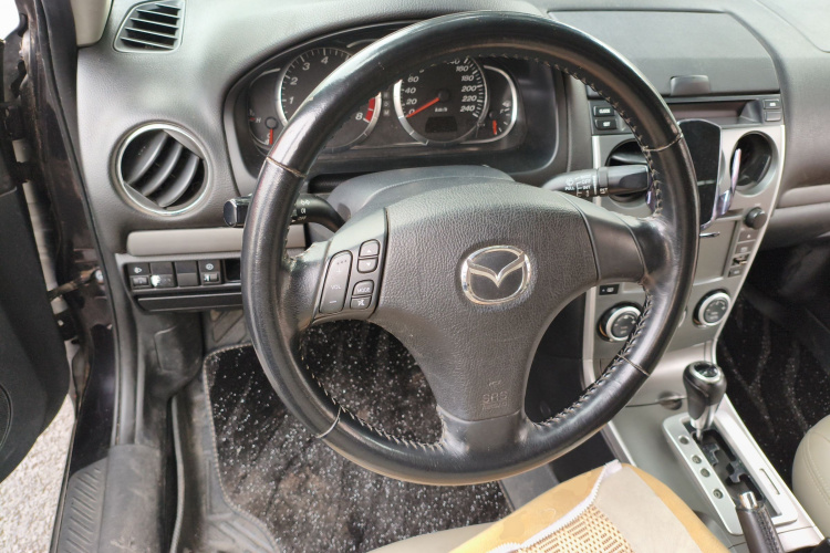 马自达6 2013款 2.0L 自动时尚型局部细节13