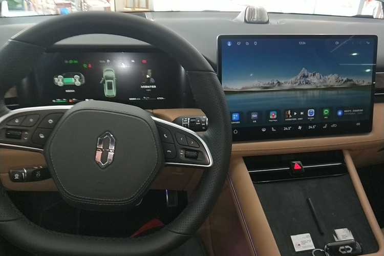 鸿蒙智行 问界M7 2022款 1.5T 四驱旗舰版中控内饰12