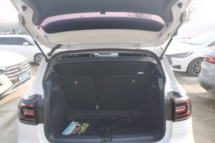 大众 探影 2020款 1.5L 自动 悦局部细节23