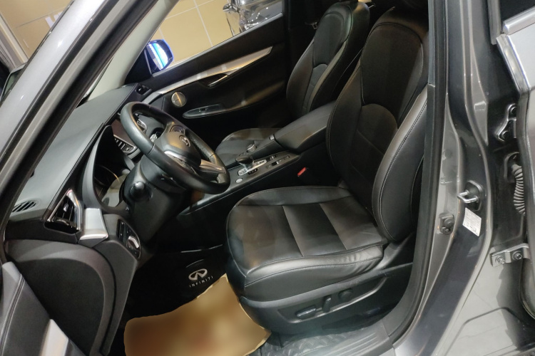 英菲尼迪QX50 2018款 2.0T 四驱菁英版中控内饰19